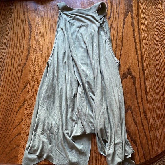 AE Soft & Sexy Halter Tank Top - Picture 5 of 6